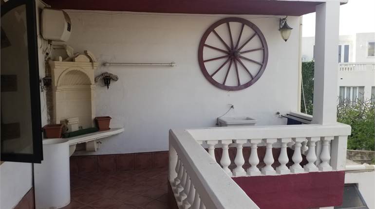 Santa Venera - 3 Bedroom Furnished Apartment