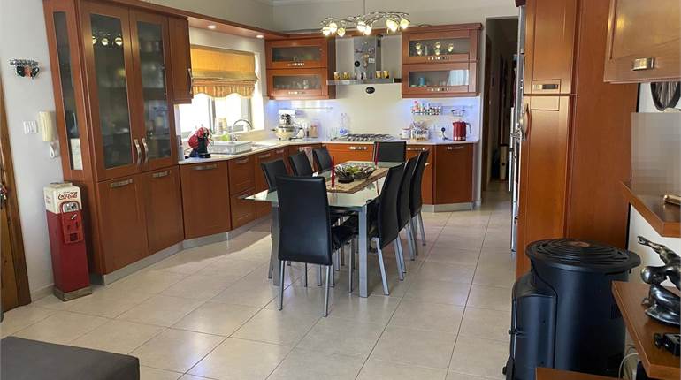 Birkirkara - 3 Bedroom Fully Furnished Apartment + Lift