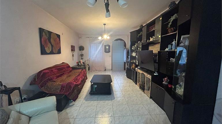 M'scala - 3 Bedroom Furnished Elevated Maisonette
