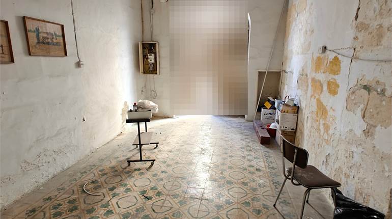 San Pawl il-Bahar - Unconverted 2 Bedroom Ground Floor Maisonette