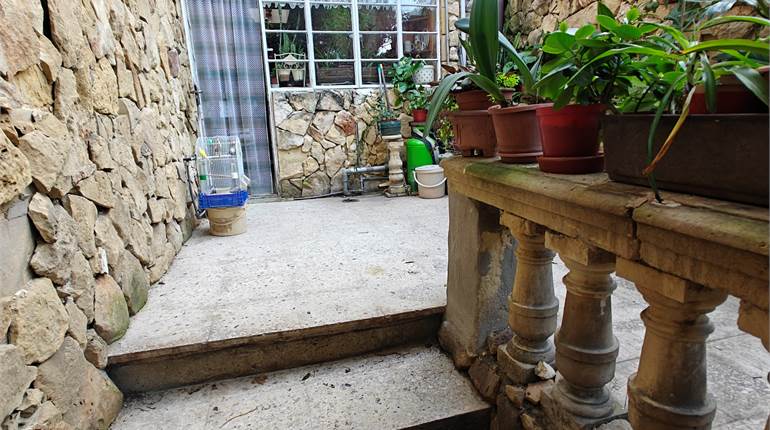 Paola, Habitable 4 Bedroom Townhouse + Garden - Full Roof - 3+1 area 