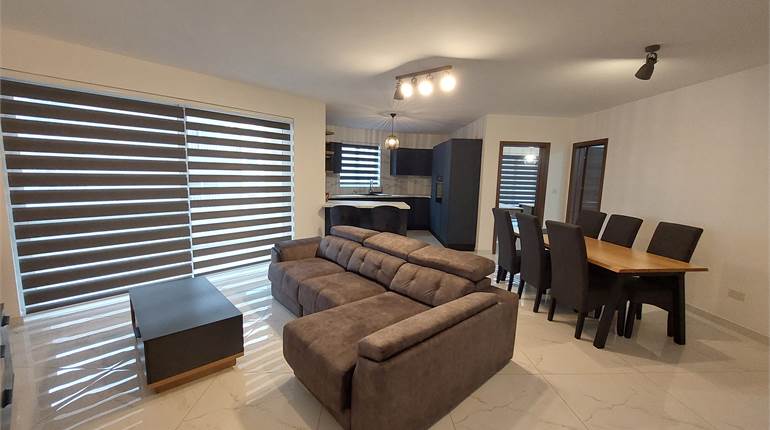 Naxxar - 3 Bedroom Furnished Apartment + 3 Balconies + Terrace