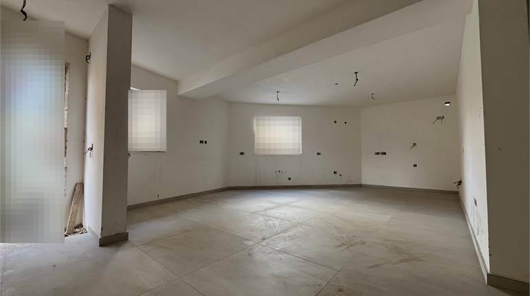 Safi - 3 Bedroom Finished Ground Floor Maisonette + Garage