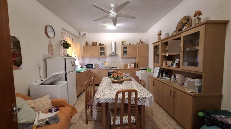 Fgura - 4 Bedroom 1st Floor Maisonette - Circa 192sqm