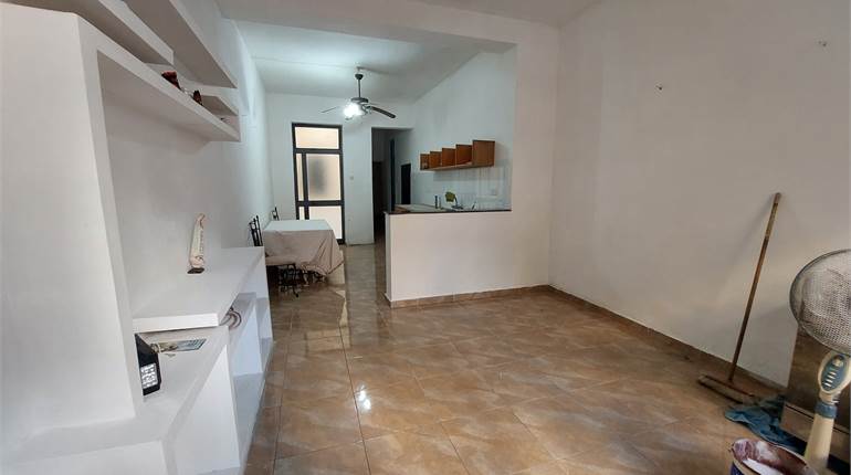 Paola - 1 Bedroom Ground Floor Maisonette / Internal Yard 