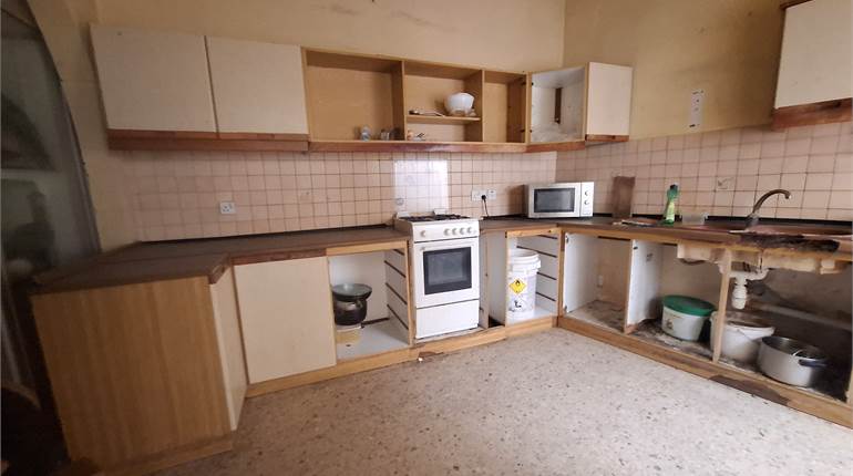 Zejtun - Unconverted Townhouse in an Urban Conservation Area