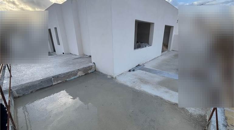 Gzira - 1 Bedroom Finished Corner Duplex Penthouse + Pool 