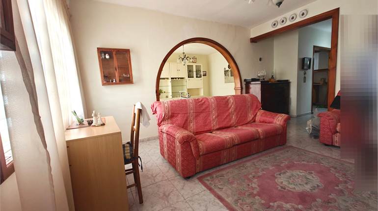 Swieqi - 1st Floor 3 Double Bedroom Apartment + Garage 