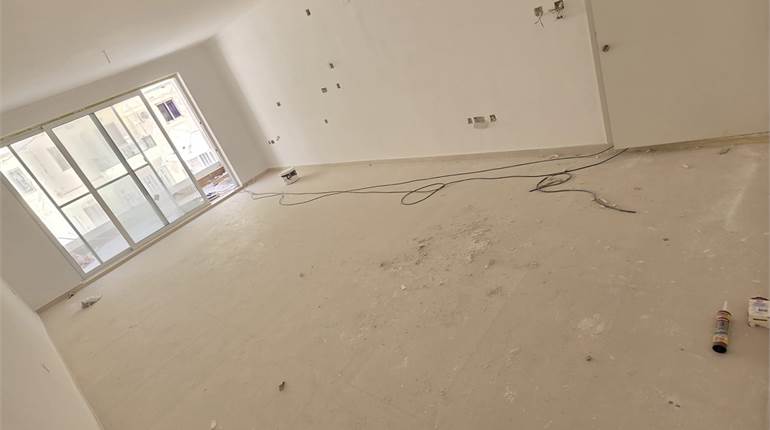 St Paul's Bay - 3 Bedroom 2nd Floor Fully Furnished Apartment with Front Terrace and Back balcony 