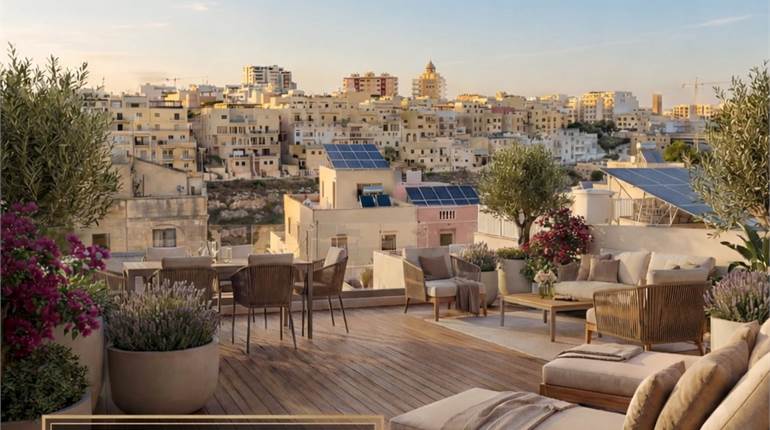 St Julian’s – Duplex 3 bedroom Penthouse with Panoramic Views exclusive ownership of roof 