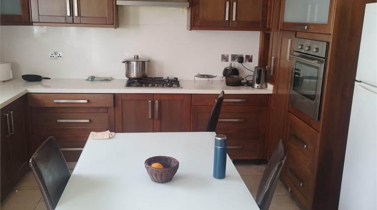 Gharb Gozo - 3 Bedroom Furnished TOP FLOOR APARTMENT 