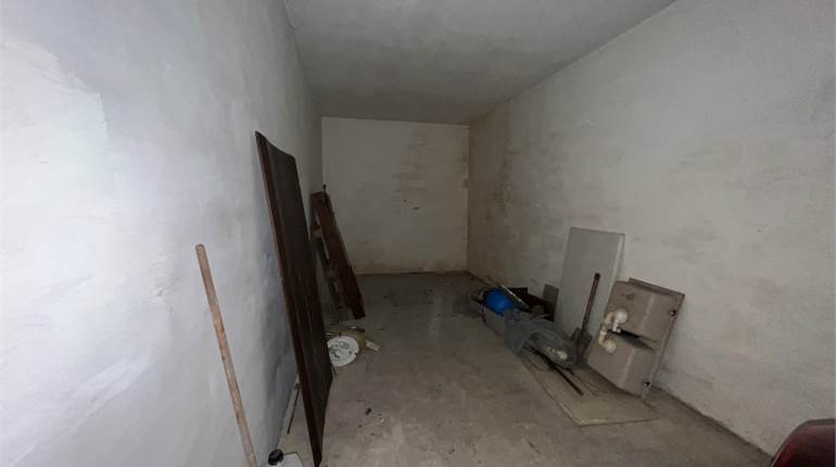 Garage for sale in Marsascala