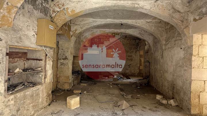 Gharb Gozo - 3 Bedroom Shell Form Terraced House in UCA + Garage + Pool