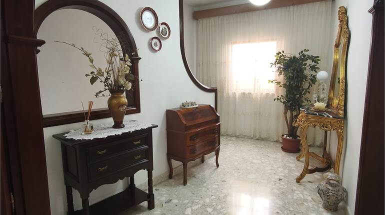 Zebbug - 3 Double Bedroom Maisonette + Full Airspace + Optional 2 car garage