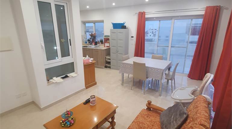 Gharghur - 1 Double Bedroom Penthouse