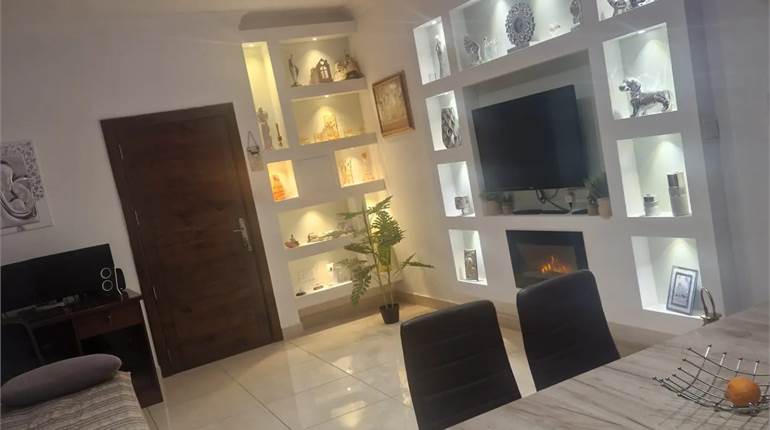 Naxxar - 2 Bedroom Fully Furnished Apartment