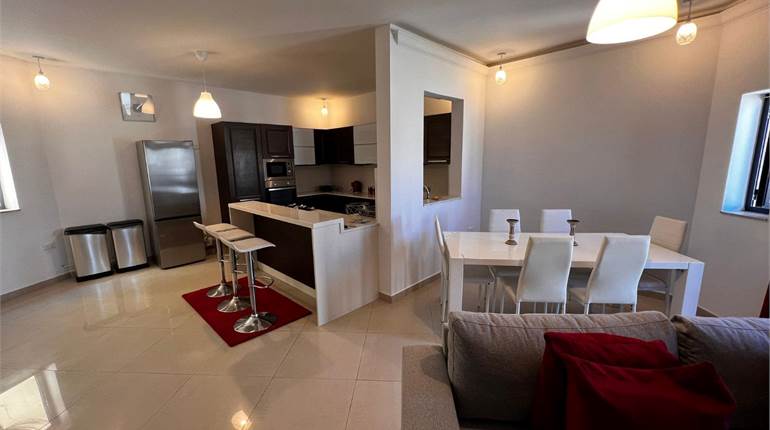 Naxxar - 2nd Floor 3 Bdr Maisonette + Airspace 