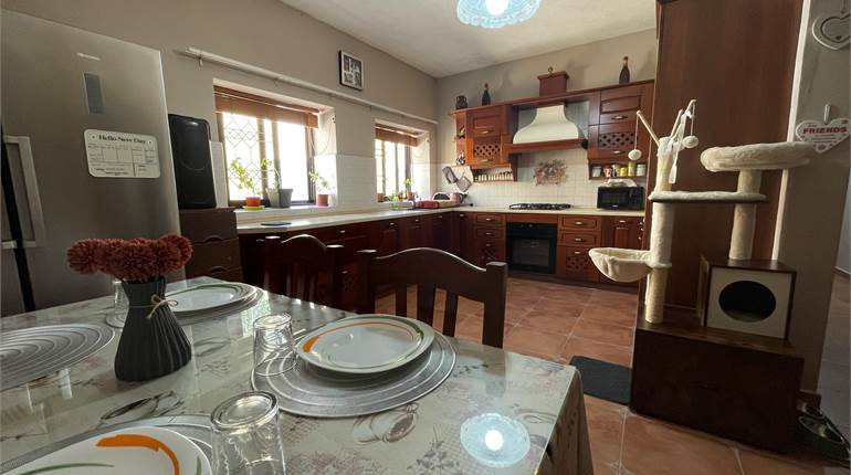 Zabbar - 3 Bedroom First Floor Maisonette + Roof