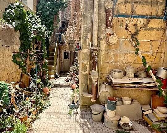 Sliema - 3 Bedroom Unconverted Townhouse