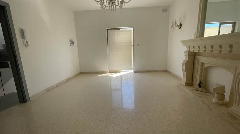 Attard - 3 Bedroom First Floor Apartment 