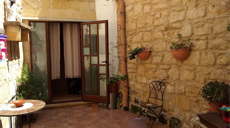 Naxxar - 2 Bedroom House Of Character + Converted