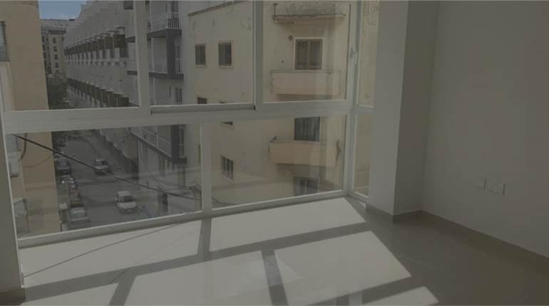 Gzira - 50m From Seafront Office level 4